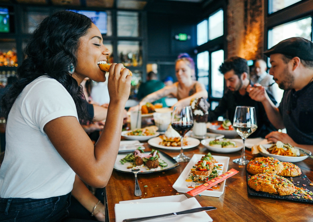 Via Las Colinas neighborhood dining image - Irving, TX