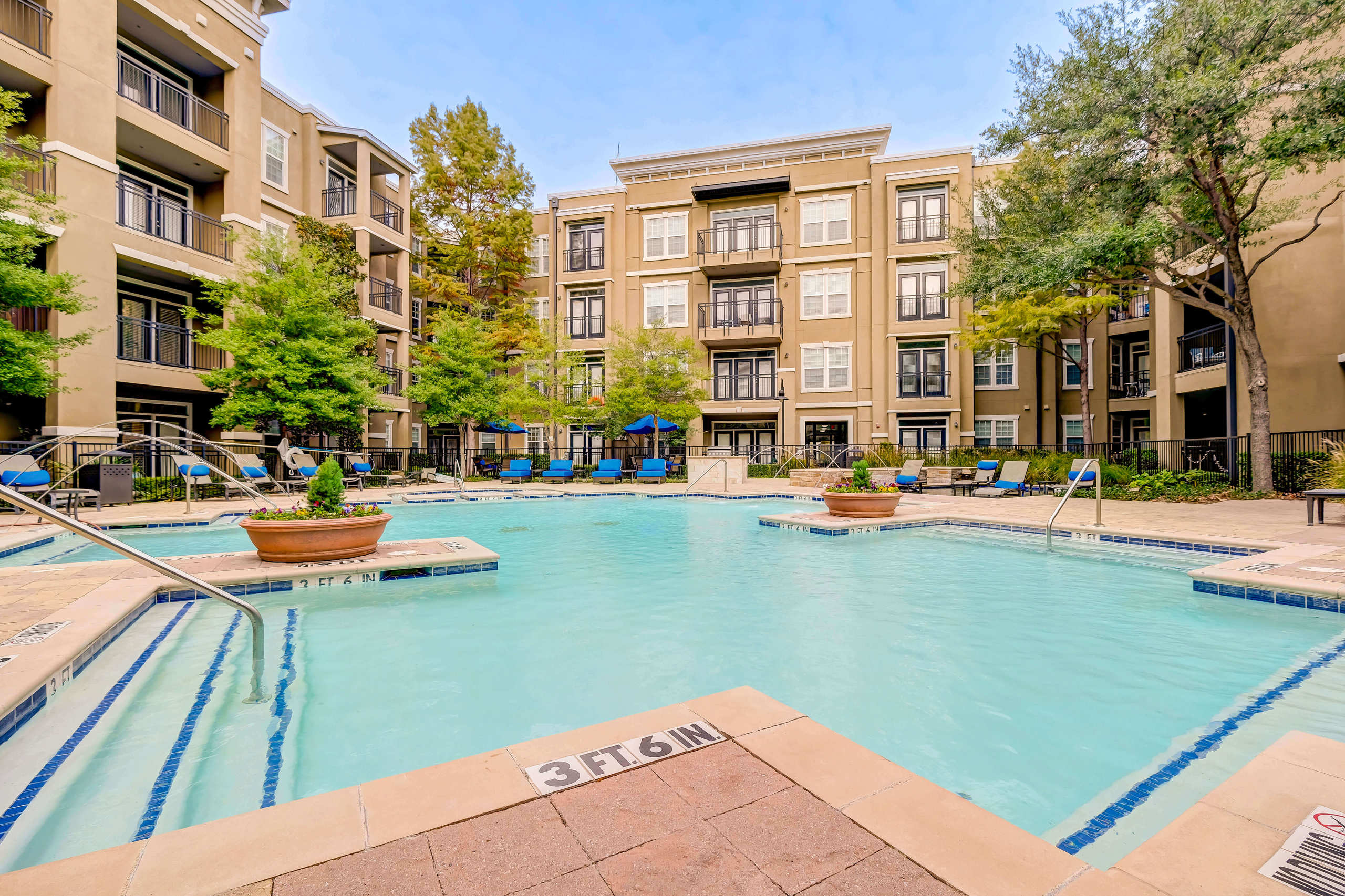 Via Las Colinas community amenity photo - Irving, TX
